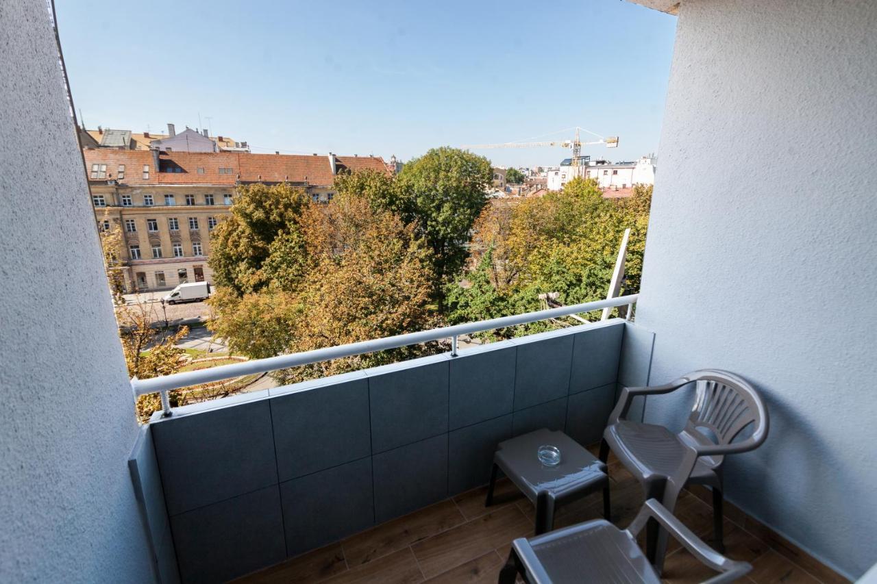 Leogrand Apartments On Svobody Avenue 6-8 Liov Exterior foto