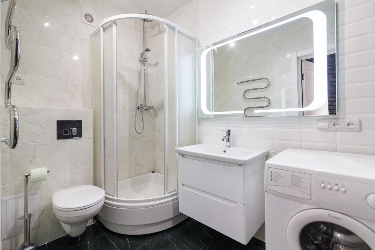 Leogrand Apartments On Svobody Avenue 6-8 Liov Exterior foto
